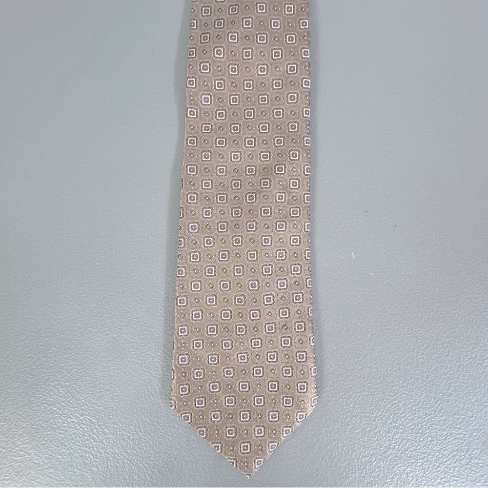 BLOOMINGDALES MENS SILK TIE TAN DESIGN
